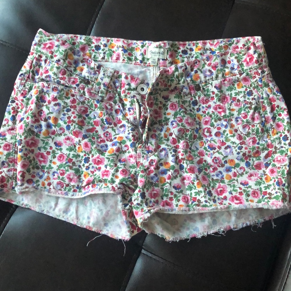 Madewell floral print shorts